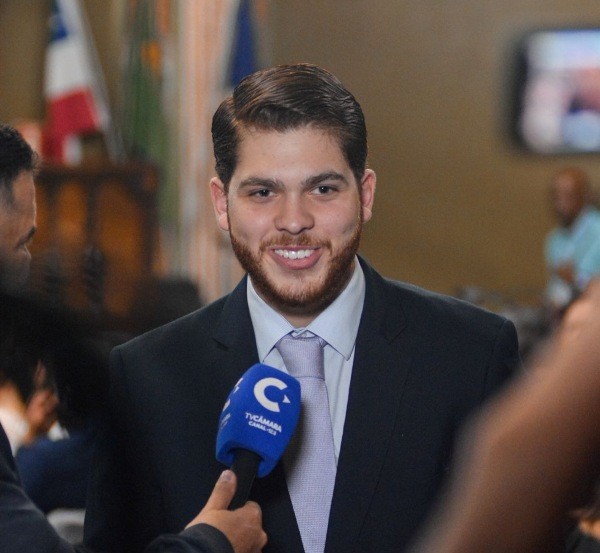 Lei que garante justificativa de ausência de professores em reuniões pedagógicas é sancionada