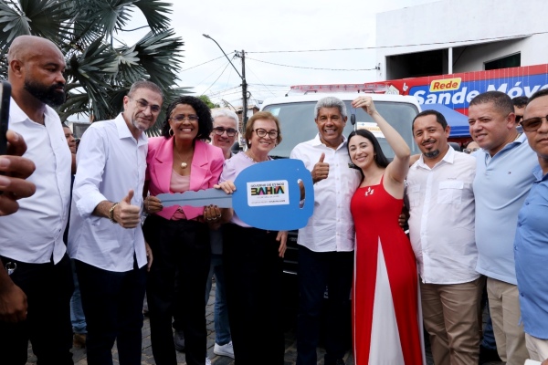 Jerônimo Rodrigues assina ordem de serviço para obra de macrodrenagem em Dário Meira