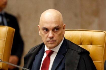 Moraes nega pedido da defesa de Bolsonaro para receber visita de sogro
