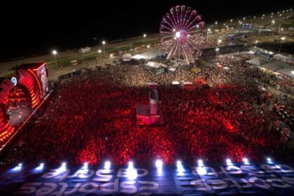 Salvador recebe quase 119 mil turistas e movimenta R$ 130 milhões nos três primeiros dias do Festival Virada Salvador