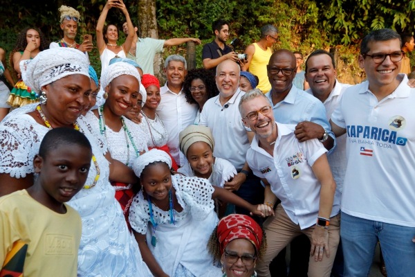 Jerônimo e Geraldo Júnior participam dos festejos em comemoração aos 203 anos da Independência da Bahia