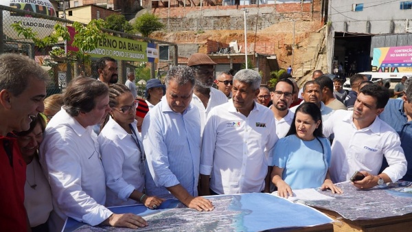 Periferia Viva: Jerônimo anuncia R$ 46 milhões para obras de habitação e urbanização da Conder em Pau da Lima