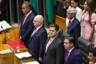 Alcolumbre pede paz, diálogo e maturidade política ao abrir ano legislativo no Congresso