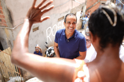 Com investimento de R$ 3,2 milhões, contenção de encosta entregue pela Prefeitura traz segurança a moradores de São Marcos