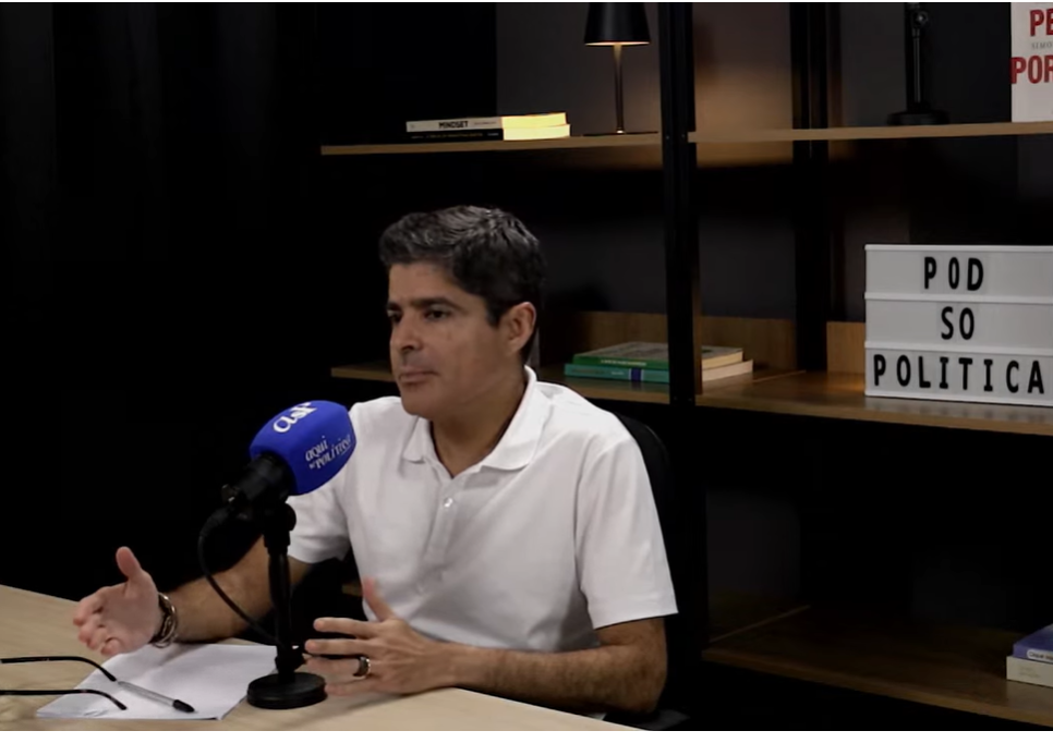 ACM Neto adota tom cauteloso ao comentar possível alinhamento com o pré-candidato Flávio Bolsonaro