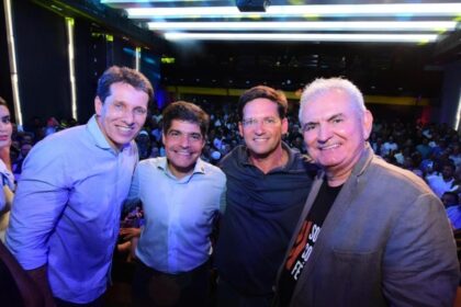 Oposição oficializa chapa com ACM Neto, Zé Cocá, João Roma e Angelo Coronel durante ato político em Feira de Santana