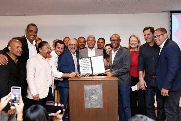 Jerônimo Rodrigues autoriza obras de encostas e macrodrenagem para ampliar segurança em seis municípios baianos