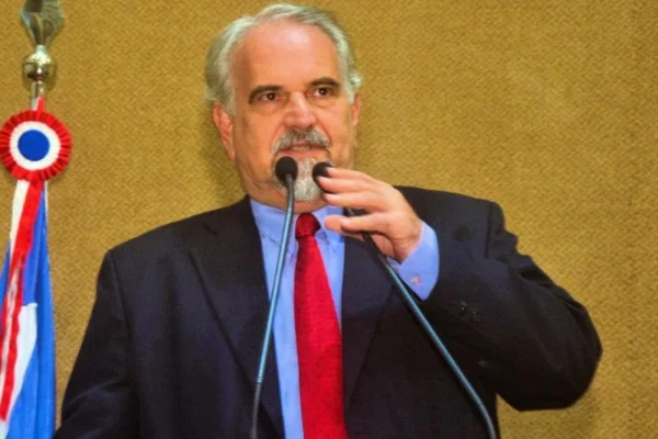 Marcelino Galo cobra coerência de Sandro Régis após fala sobre ação da PM em Ipiaú