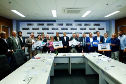 Governador recebe prefeito de Nova Redenção e amplia investimentos no município