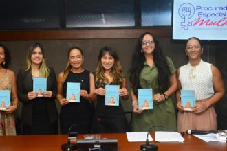 Procuradoria da Mulher da ALBA lança cartilha infantil sobre violência de gênero