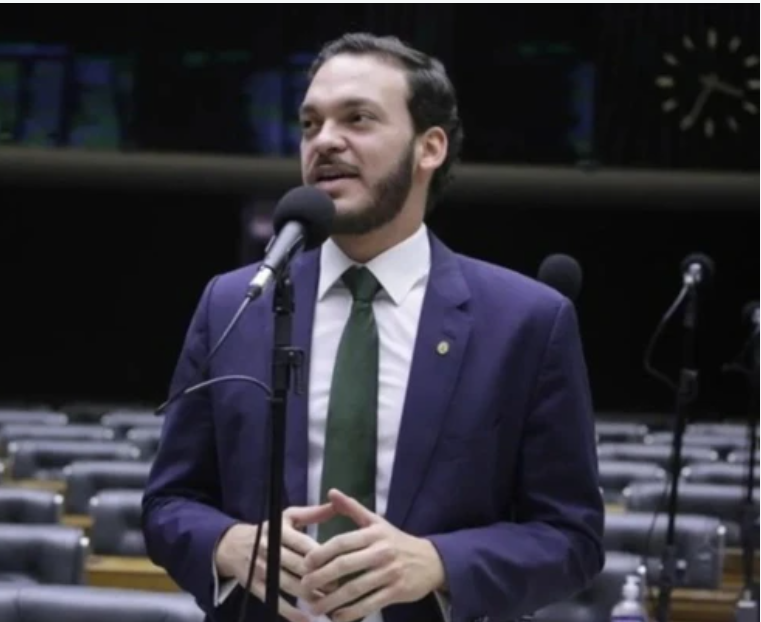 Ex-deputado federal é preso por envolvimento com fuga em massa de detentos em Eunápolis