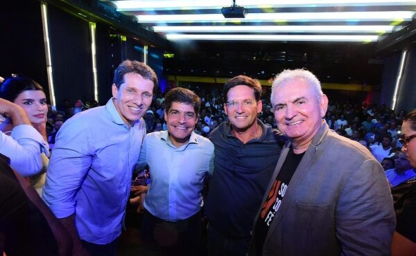 Após confirmar chapa, ACM Neto lidera pesquisa com quase 20 pontos de vantagem