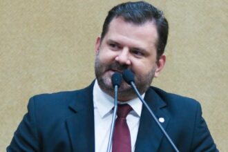 Angelo Coronel Filho é indicado para a vice-liderança do Bloco da Minoria