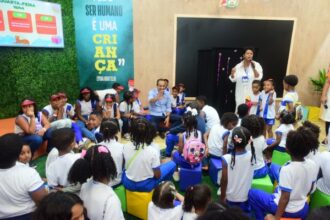 Bruno Reis participa de abertura da Bienal do Livro, destaca ações da Prefeitura e diz que evento está consolidado em Salvador