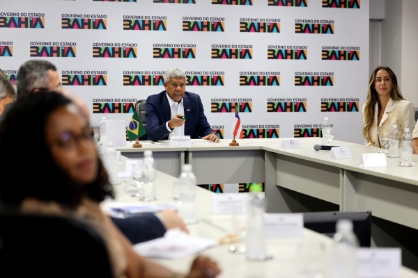 Governador Jerônimo Rodrigues anuncia novos investimentos para Itatim e reforça parceria com gestão municipal