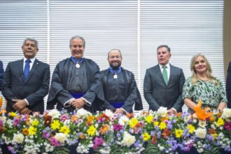 Ivana Bastos ressalta experiência de Maurício Kertzman em posse na presidência do TRE-BA