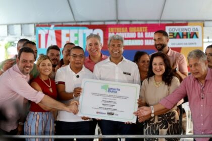 Governo do Estado entrega colégio de tempo integral em Mascote com investimento de R$ 13,1 milhões
