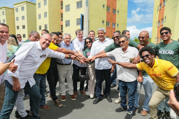 “Quando há decisão, gestão e presença, o sonho sai do papel e vira realidade”, afirma José Trindade na entrega do Residencial Zulmira Barros