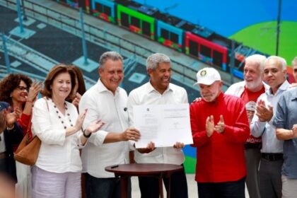 Contenção de encostas e macrodrenagem avançam e ampliam segurança em áreas de risco