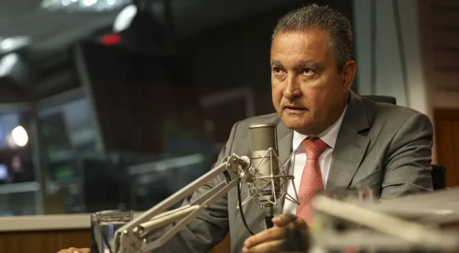 Rui Costa defende comparação de gestões e projeta vitória do campo governista na Bahia