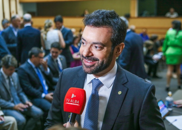 “74% dos baianos querem mudança e esse caminho passa por ACM Neto”, diz Tiago Correia sobre pesquisa Quaest