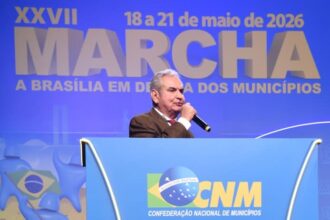 Coronel é destaque na Marcha dos Prefeitos ao defender aprovação da PEC 5 em favor dos municípios