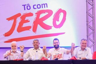 Mais de 50 prefeitos da região cacaueira se unem para trabalhar por vitória histórica de Jerônimo