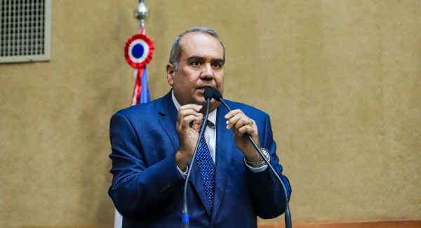 Sandro Régis rebate ataques do governo ao programa de escuta popular lançado por ACM Neto
