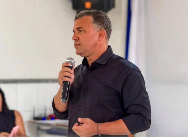 Prefeito de Santo Estêvão acusa Jerônimo de excluir obra para o município por motivação política