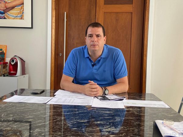“Nem Lula quer mais Wagner, a Bahia que tem que engolir?”, diz Reinaldo Braga Filho