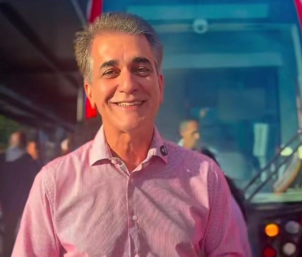 Robinson Almeida celebra início da operação do VLT e critica grupo de ACM Neto: "Nunca fez nada pelo Subúrbio"