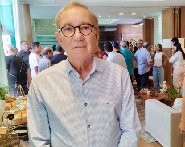 “Se depender da Chapada, está eleito”, afirma presidente da UPB sobre reeleição de Jerônimo