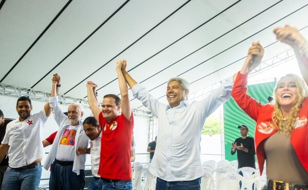 Prefeita de Jaguaquara destaca grandes investimentos do governo Jerônimo no município