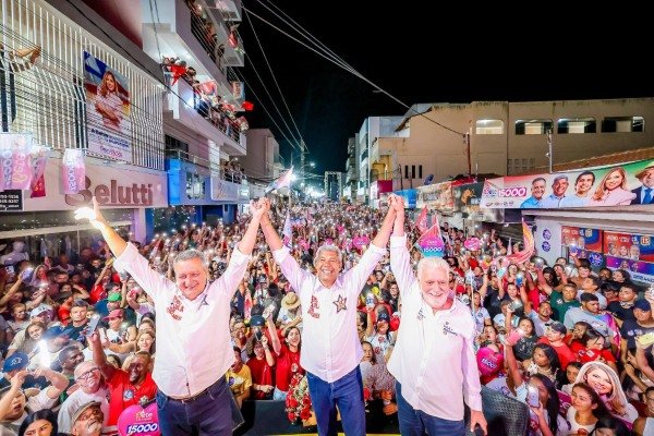 Wagner confia em vitória de Jerônimo no 1º turno e projeta dobradinha com Rui para o Senado