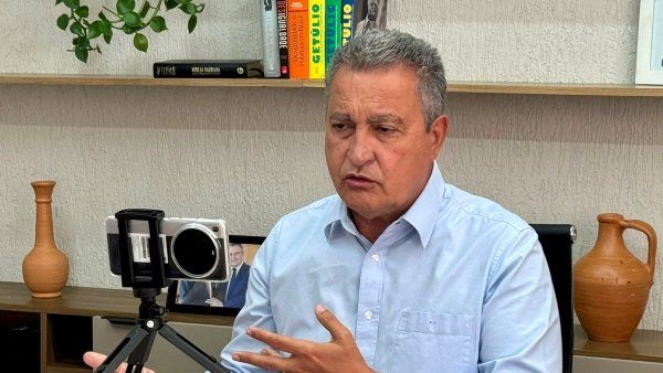 Pix da Saúde é falácia de ACM Neto, diz Rui Costa em entrevista