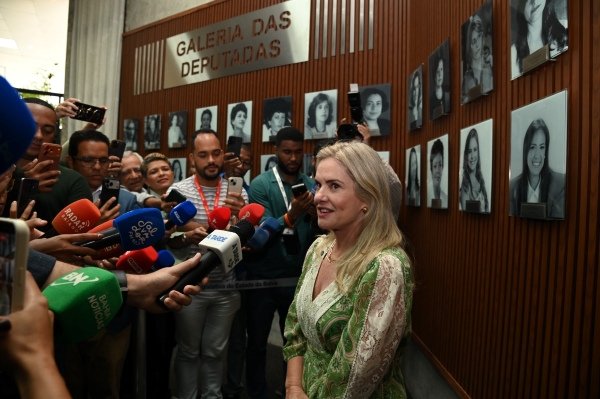 Mais votada pela segunda eleição consecutiva, Ivana Bastos reafirma compromissos com a Bahia