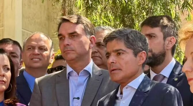 Nova reportagem do UOL aprofunda papel de ACM Neto no esquema do Banco Master com dinheiro de aposentados