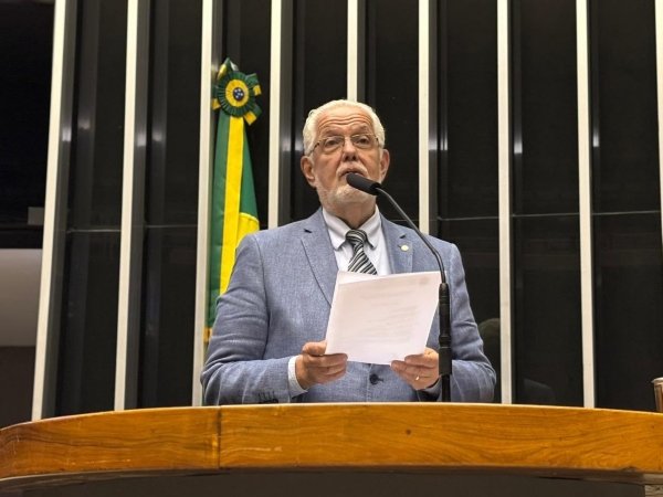 Solla apresenta PL que torna obrigatória abertura de sigilos de presidenciáveis